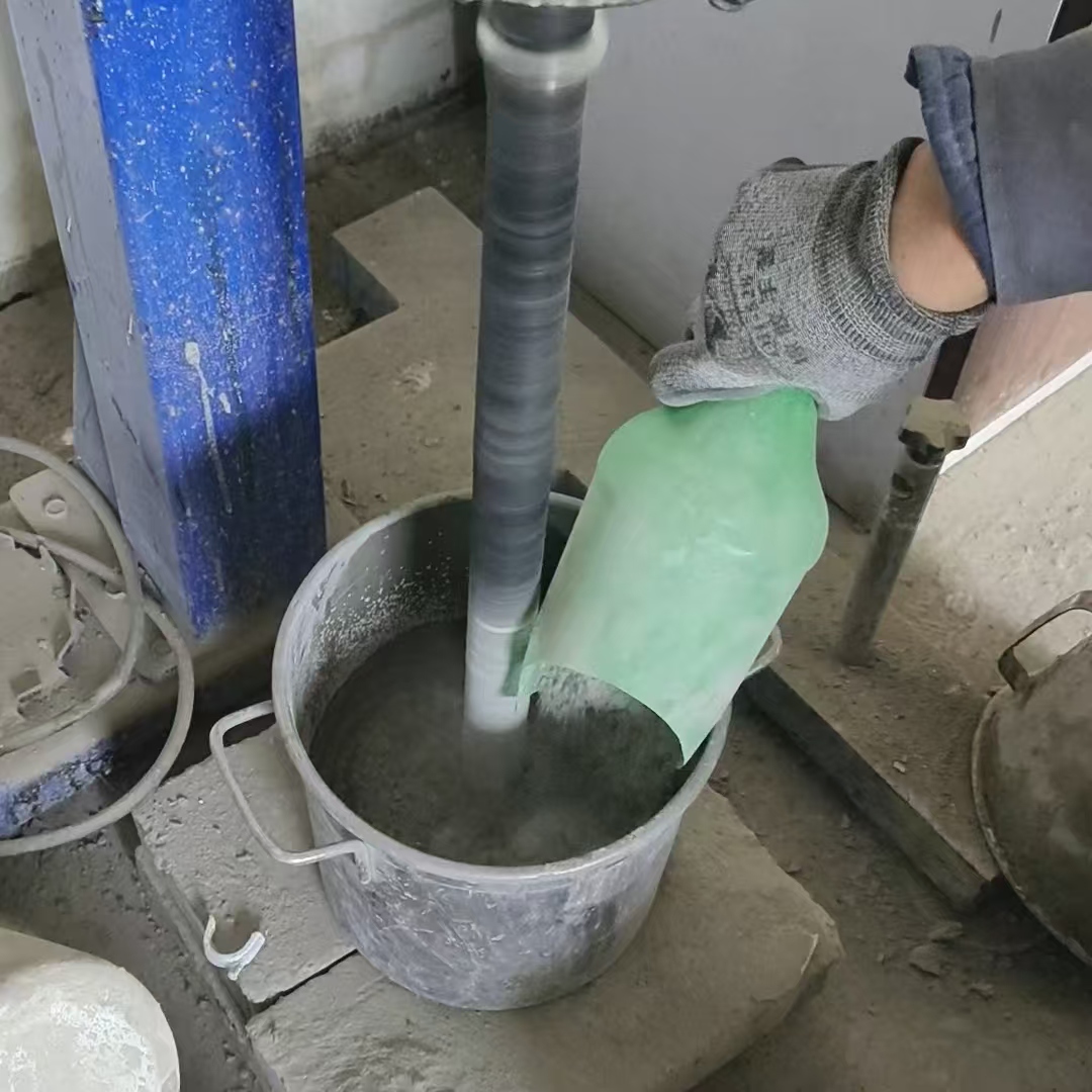 莲湖桥梁公路张拉用H60压浆料与普通压浆料有什么区别？